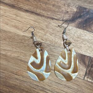 Brown Shell Earrings